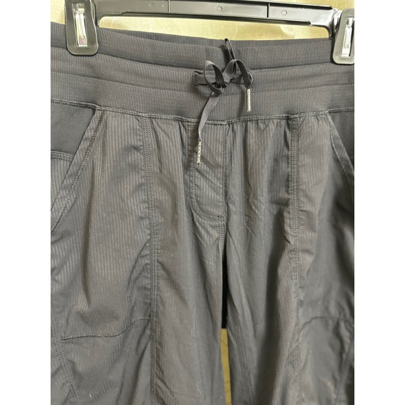 Lululemon Dance Studio - Picture 7 of 8